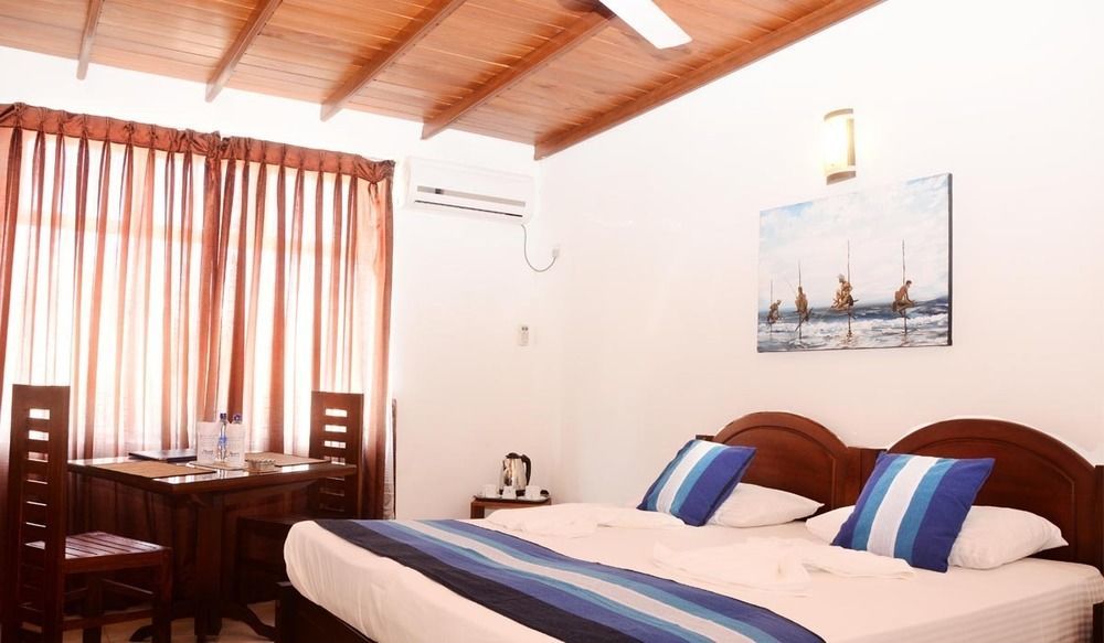 Mount Breeze Hotel Dehiwala-Mount Lavinia Exterior photo