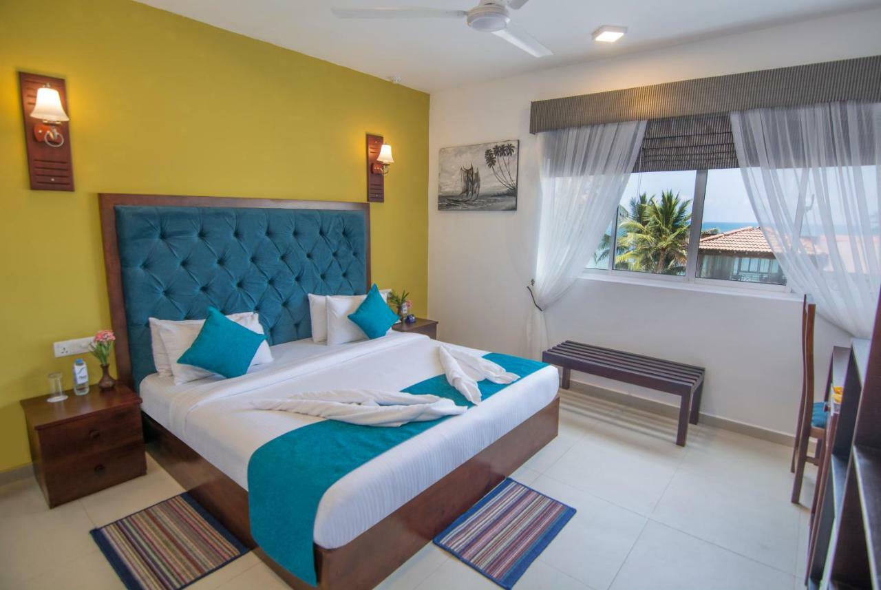 Mount Breeze Hotel Dehiwala-Mount Lavinia Exterior photo